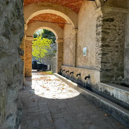 La Fontaine Corse Vue Panoramique *