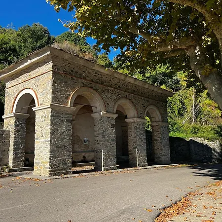 La Fontaine Corse Vue Panoramique * Loreto-di-Casinca